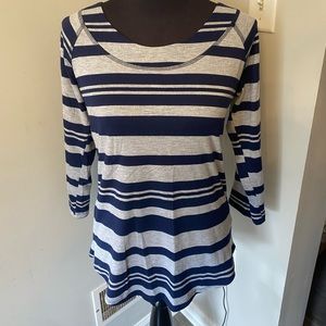 Bobeau women’s large striped shirt